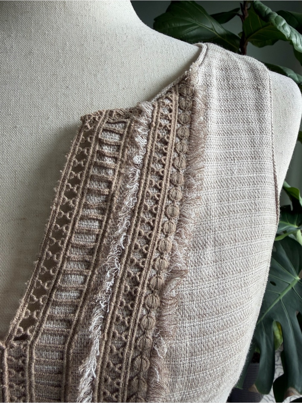 WHBM Neutral Linen Blend Tan Sheath Dress with fringe crochet lace details 4 - Picture 6 of 15